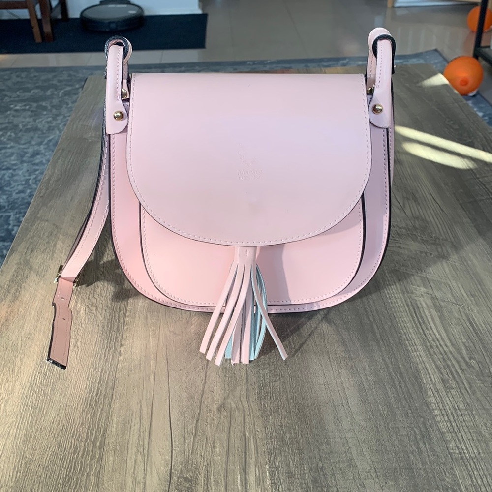 Italian pink leather pocketbook